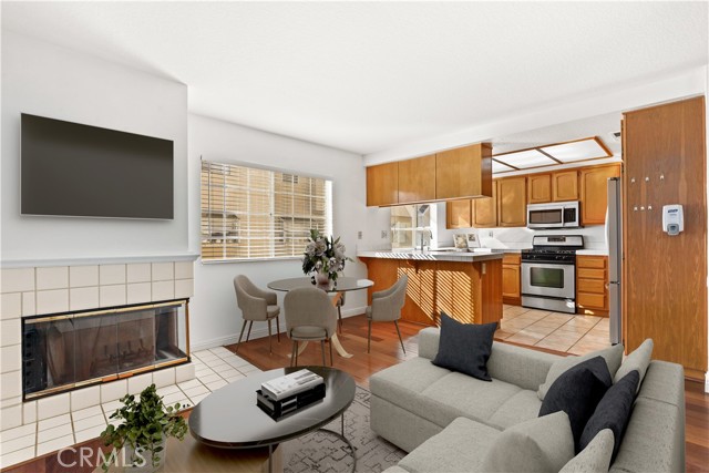 Detail Gallery Image 9 of 30 For 2300 Maple Ave #26,  Torrance,  CA 90503 - 3 Beds | 2/1 Baths