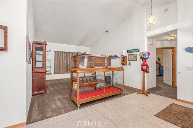 Detail Gallery Image 4 of 24 For 12902 Casco, Apple Valley,  CA 92308 - 3 Beds | 2 Baths