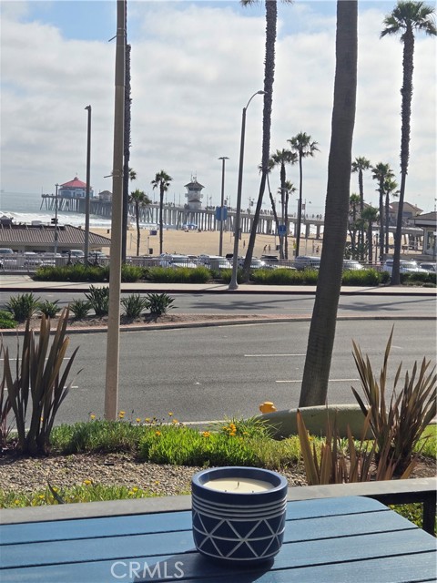 200 Pacific Coast, Huntington Beach CA: https://media.crmls.org/medias/0694da8c-7c1a-4811-ae81-37c6b68dcd26.jpg