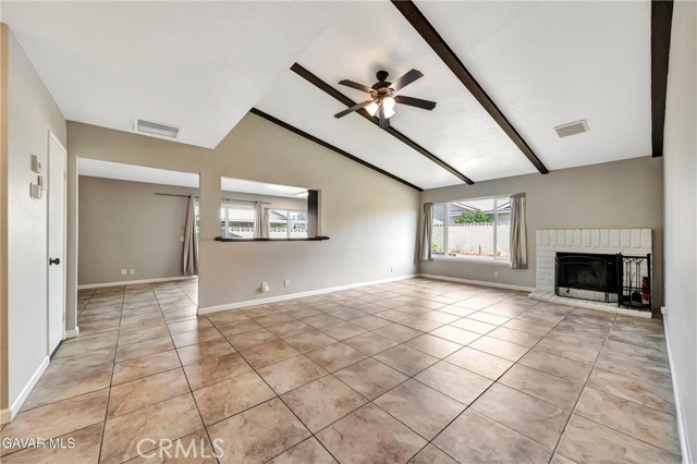Detail Gallery Image 8 of 45 For 43104 Lemonwood, Lancaster,  CA 93536 - 3 Beds | 2 Baths