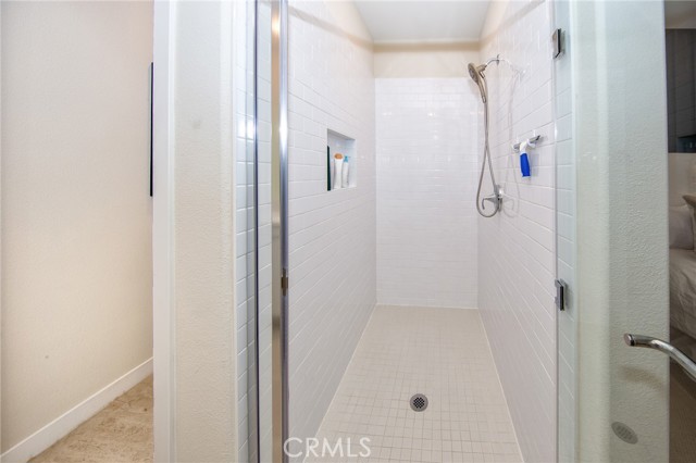 Detail Gallery Image 12 of 21 For 27466 Mercantile Court #101,  Valencia,  CA 91381 - 2 Beds | 2 Baths