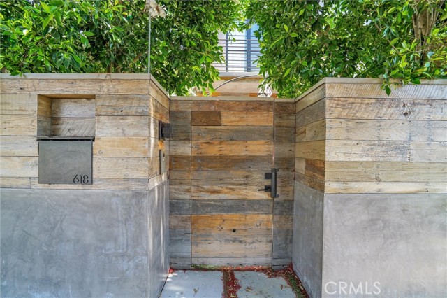 Detail Gallery Image 64 of 75 For 618 6th Ave, Venice,  CA 90291 - 4 Beds | 4 Baths