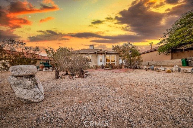 6631 Ivanpah Avenue, 29 Palms, California 92277, 2 Bedrooms Bedrooms, ,1 BathroomBathrooms,Single Family Residence,For Sale,Ivanpah,JT24158191