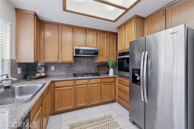 Detail Gallery Image 10 of 29 For 125 Diamond St #H,  Arcadia,  CA 91006 - 4 Beds | 3 Baths