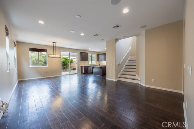 Detail Gallery Image 5 of 43 For 3245 Donovan Ranch Rd, Anaheim,  CA 92804 - 4 Beds | 3 Baths