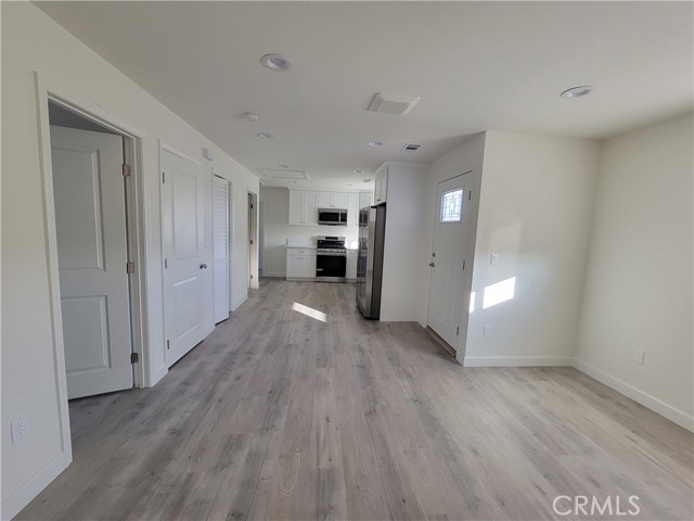 Detail Gallery Image 1 of 39 For 20612 Raymond Ave #B,  Torrance,  CA 90502 - 3 Beds | 2 Baths