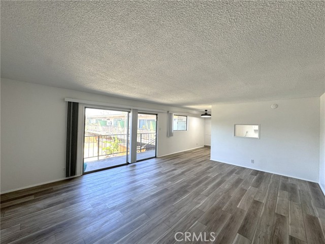 Detail Gallery Image 8 of 23 For 14919 S Normandie Ave #18,  Gardena,  CA 90247 - 2 Beds | 1 Baths