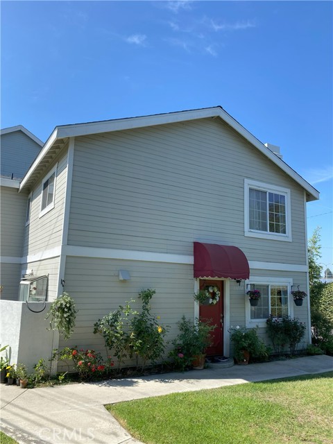 Detail Gallery Image 28 of 30 For 13034 Springarden Ln, Westminster,  CA 92683 - 3 Beds | 2/1 Baths