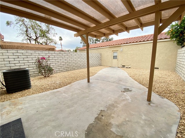 Image 17 for 399   Tava LN