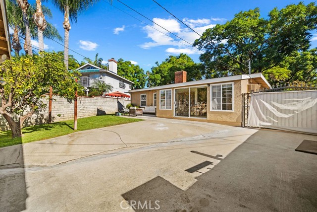 13828 La Cuarta Street photo 35