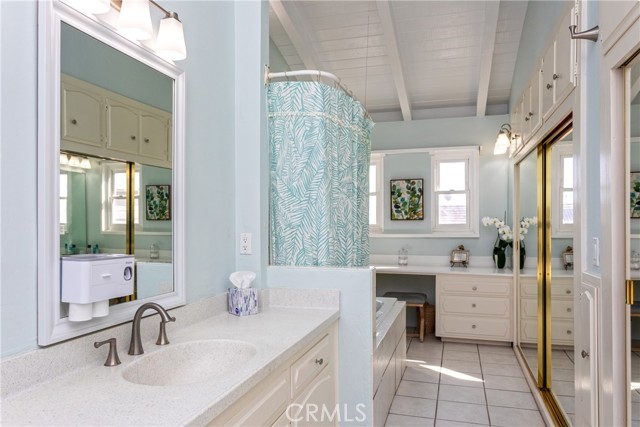 069bed28 9368 40e7 8f49 Cd5883e55ea5