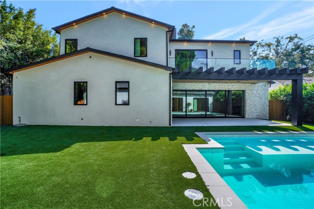 Detail Gallery Image 20 of 21 For 5149 Beeman Ave, Valley Village,  CA 91607 - 6 Beds | 6 Baths