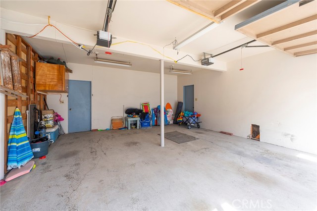 114 1/2 29TH, Newport Beach CA: https://media.crmls.org/medias/069c2270-90dc-46be-b13e-b65cd7f18769.jpg