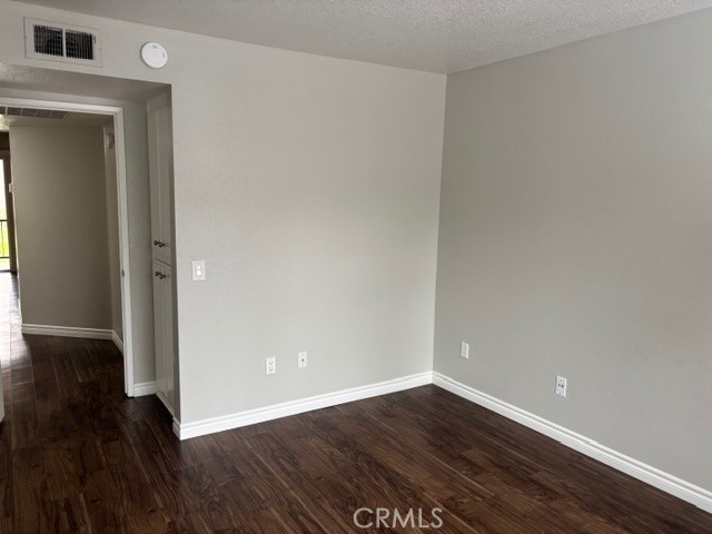 Detail Gallery Image 13 of 17 For 2608 Avenida Del Vista #102,  Corona,  CA 92882 - 1 Beds | 1 Baths