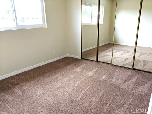 Detail Gallery Image 7 of 9 For 9566 Olive, Bellflower,  CA 90706 - 2 Beds | 1 Baths