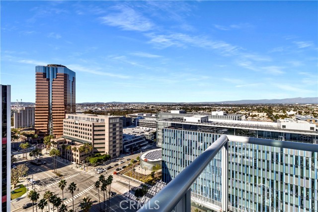 Detail Gallery Image 4 of 47 For 400 W Ocean Bld #2004,  Long Beach,  CA 90802 - 2 Beds | 2 Baths