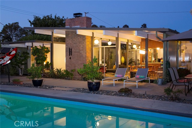 Detail Gallery Image 1 of 39 For 508 S Woodland St, Orange,  CA 92869 - 4 Beds | 2 Baths