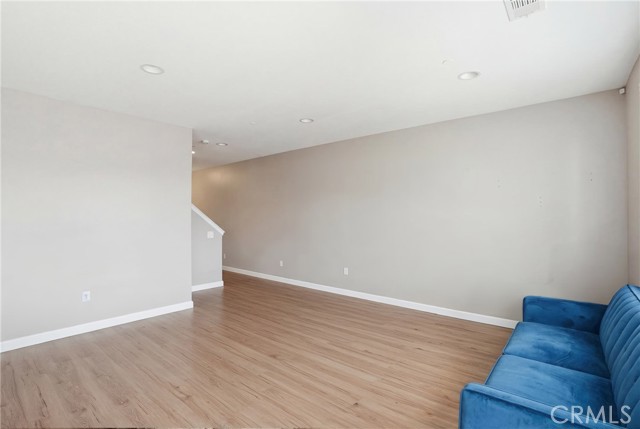 Detail Gallery Image 5 of 27 For 131 Watering Pl, Templeton,  CA 93465 - 3 Beds | 2/1 Baths