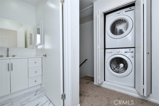 Detail Gallery Image 23 of 32 For 7240 Shirley #101,  Reseda,  CA 91335 - 3 Beds | 3 Baths