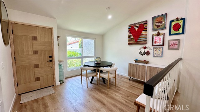 Detail Gallery Image 3 of 38 For 11467 Tampa Ave #154,  Porter Ranch,  CA 91326 - 3 Beds | 3 Baths