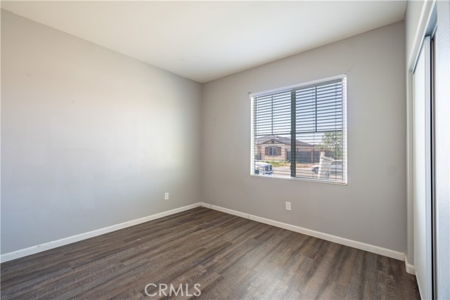 Detail Gallery Image 13 of 33 For 11943 Moss Creek Ct, Adelanto,  CA 92301 - 3 Beds | 2 Baths