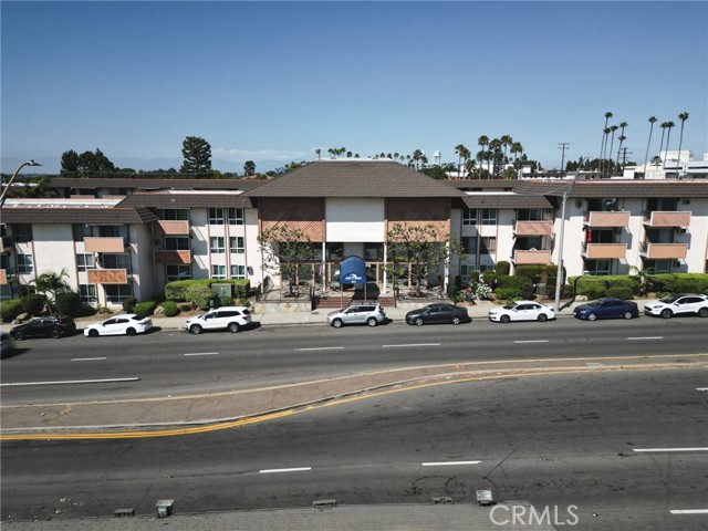 Detail Gallery Image 34 of 36 For 5585 E Pacific Coast #144,  Long Beach,  CA 90804 - 1 Beds | 1 Baths