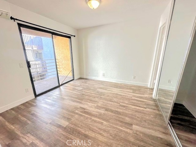 1515 E Appleton Street, Long Beach CA: https://media.crmls.org/medias/06a296db-6787-4813-844d-87e1551f377f.jpg