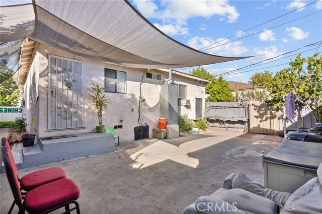 Detail Gallery Image 13 of 23 For 11816 Victory Bld, North Hollywood,  CA 91606 - – Beds | – Baths