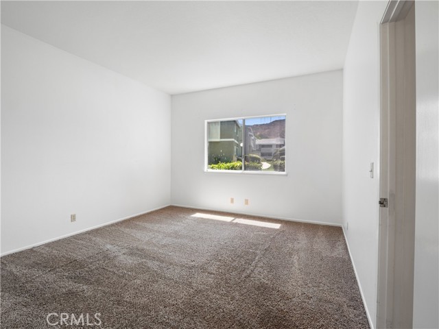 Detail Gallery Image 19 of 28 For 27644 Susan Beth Way #F,  Saugus,  CA 91350 - 2 Beds | 1 Baths