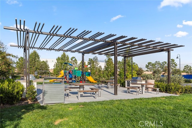 Detail Gallery Image 27 of 29 For 220 Siena, Lake Forest,  CA 92630 - 3 Beds | 3/1 Baths