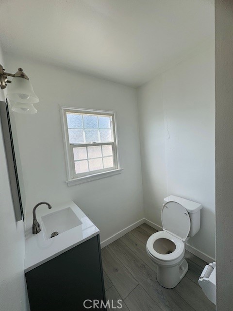 4147 1/2 Warner Boulevard, Burbank CA: https://media.crmls.org/medias/06a678e2-778c-4e39-98e9-0da9329d9398.jpg
