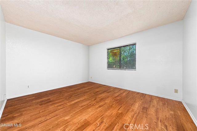 Detail Gallery Image 11 of 24 For 1822 Park Circle, Lancaster,  CA 93535 - 3 Beds | 3 Baths