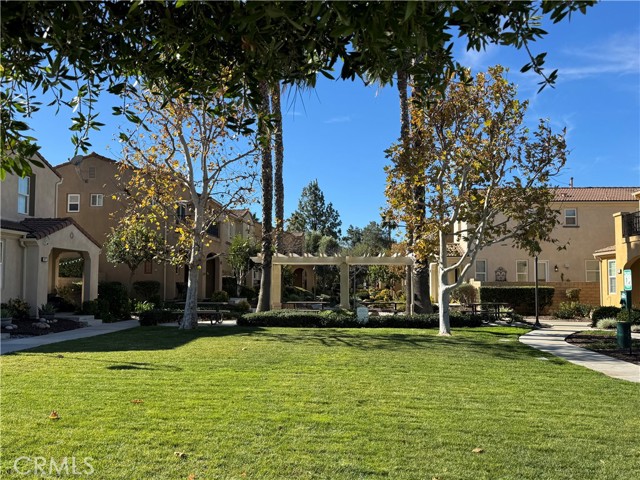 Detail Gallery Image 27 of 38 For 2968 Royal, Simi Valley,  CA 93065 - 3 Beds | 2/1 Baths