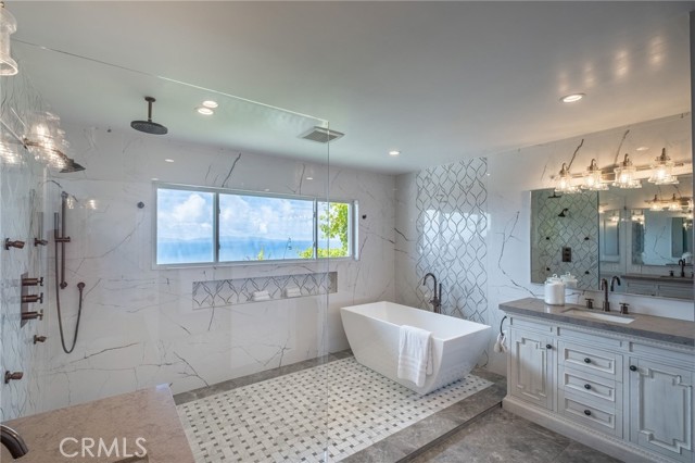 30481 Ganado, Rancho Palos Verdes, California 90275, 4 Bedrooms Bedrooms, ,3 BathroomsBathrooms,Residential,For Sale,Ganado,PV26067604