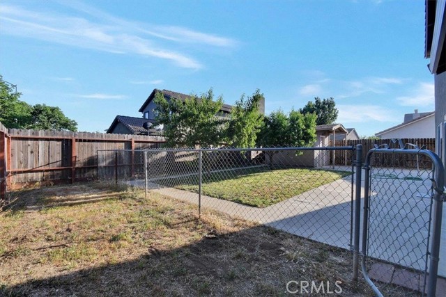 1882 Hunji Drive, Yuba City CA: https://media.crmls.org/medias/06ab0b05-76ce-4c3c-adaf-ff184f1a63c4.jpg