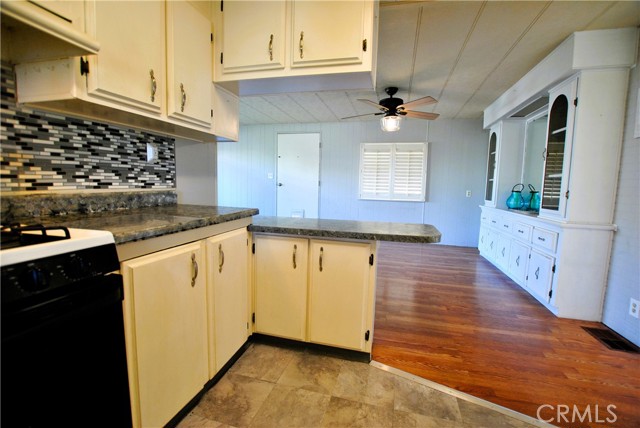 Detail Gallery Image 5 of 33 For 765 Mesa View Dr #122,  Arroyo Grande,  CA 93420 - 2 Beds | 2 Baths