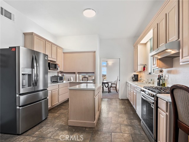 Detail Gallery Image 26 of 70 For 21972 Ocotillo Way, Apple Valley,  CA 92308 - 3 Beds | 2/1 Baths