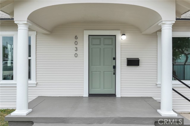 Detail Gallery Image 7 of 35 For 6030 Madden, Los Angeles,  CA 90043 - 2 Beds | 1 Baths