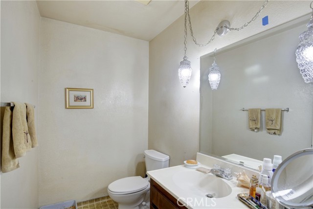 Detail Gallery Image 16 of 21 For 7818 Fontana St, Downey,  CA 90241 - 3 Beds | 2/1 Baths