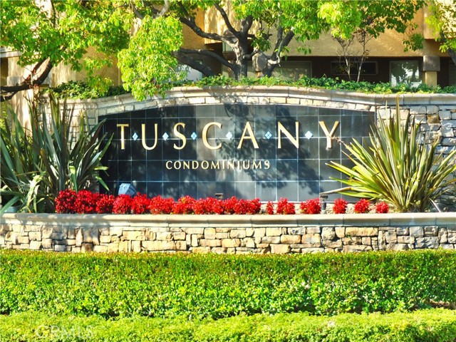 Image 23 of 24 For 19431 Rue De Valore 19b