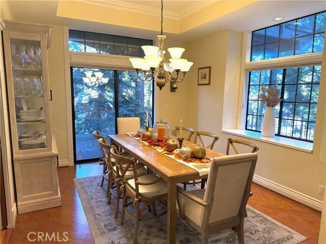 Detail Gallery Image 14 of 74 For 490 Bay View Ct, Lake Arrowhead,  CA 92352 - 5 Beds | 6/1 Baths