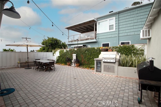 Detail Gallery Image 5 of 26 For 2646 Sunset St, San Diego,  CA 92110 - 3 Beds | 2/1 Baths