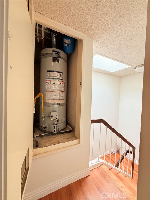 13232 Fiji Way, Marina del Rey CA: https://media.crmls.org/medias/06ae0015-1dbf-4f09-9cef-273655a1c739.jpg