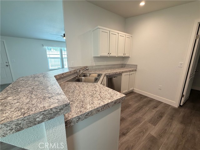 MLS #OC25242065 image #9