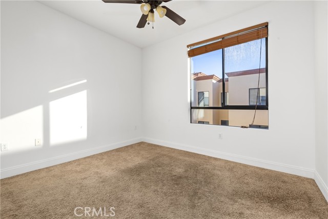 Detail Gallery Image 18 of 28 For 6938 Laurel Canyon Blvd #304,  North Hollywood,  CA 91605 - 2 Beds | 2 Baths