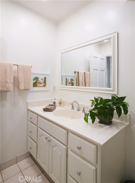 2201 Via Carrillo, Palos Verdes Estates, California 90274, 2 Bedrooms Bedrooms, ,2 BathroomsBathrooms,Residential,For Sale,Via Carrillo,SB26078806