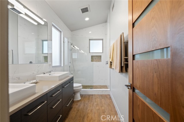 40070 Corte Fortuna, Murrieta CA: https://media.crmls.org/medias/06af809a-2a73-4109-9bbf-c4aec5b9d417.jpg