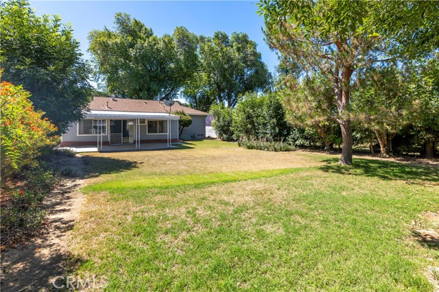 7859 Sycamore Avenue, Riverside CA: https://media.crmls.org/medias/06afbe56-f79f-49b1-8158-5b5e72529d75.jpg