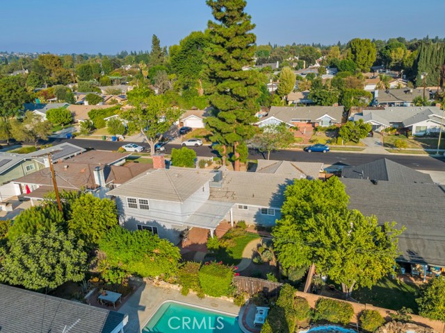 Detail Gallery Image 29 of 38 For 9623 Penfield Ave, Chatsworth,  CA 91311 - 4 Beds | 3 Baths