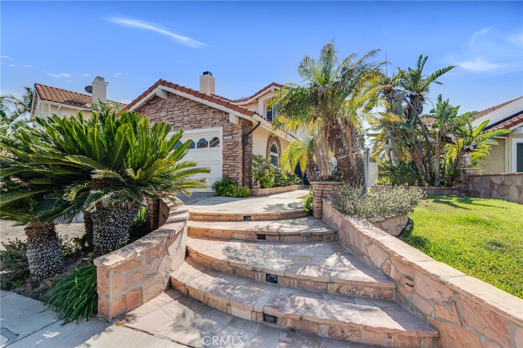 12045 Falcon Crest Way